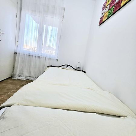 Apartment Lovre Zadar Buitenkant foto