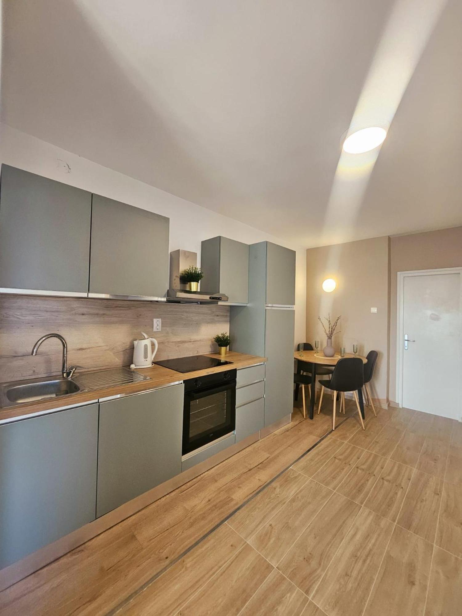 Apartment Lovre Zadar Buitenkant foto