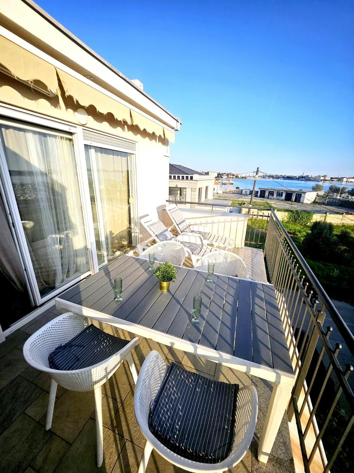 Apartment Lovre Zadar Buitenkant foto